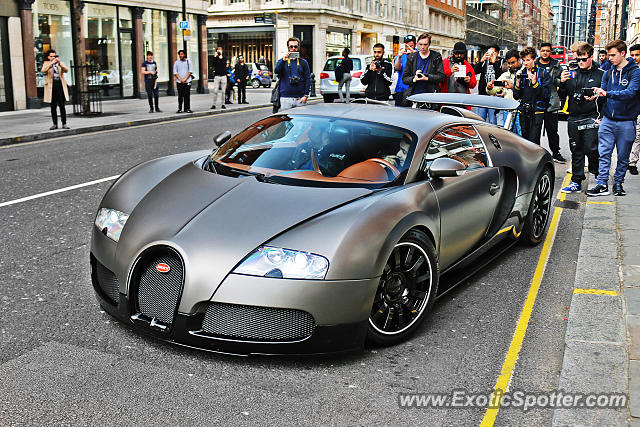 Bugatti Veyron spotted in London, United Kingdom