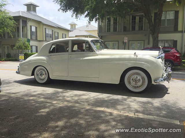 Bentley S Series spotted in Celebration, Florida