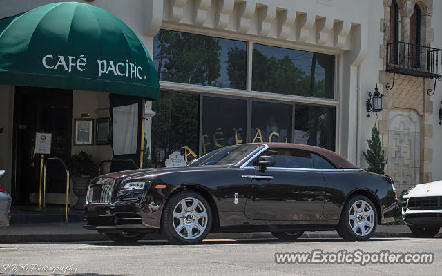 Rolls-Royce Dawn spotted in Dallas, Texas