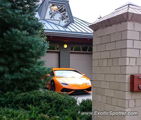 Lamborghini Huracan spotted in Burlington, ON, Canada
