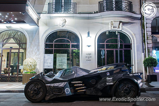 Lamborghini Gallardo spotted in Paris, France