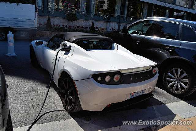 Tesla Roadster spotted in Monte Carlo, Monaco