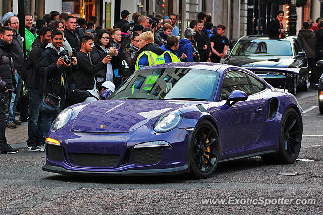 Porsche 911 GT3 spotted in London, United Kingdom