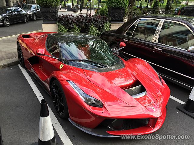 Ferrari LaFerrari spotted in London, United Kingdom