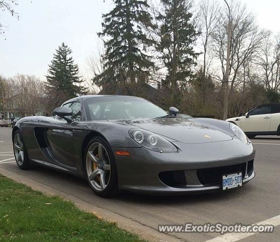 Porsche Carrera GT spotted in Notl, Canada