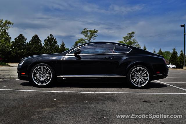 Bentley Continental spotted in Bolingbrook, Illinois