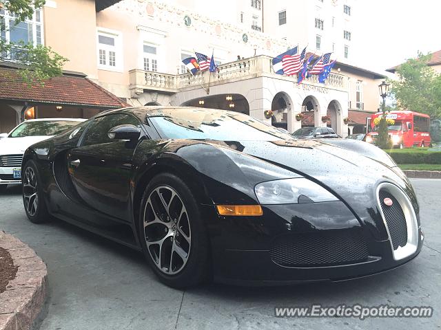 Bugatti Veyron spotted in Colorado Springs, Colorado