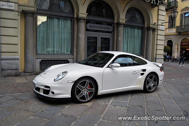 Porsche 911 Turbo spotted in Turin, Italy
