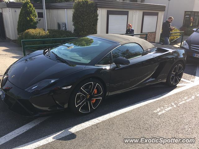 Lamborghini Gallardo spotted in Tournan-en-Brie, France