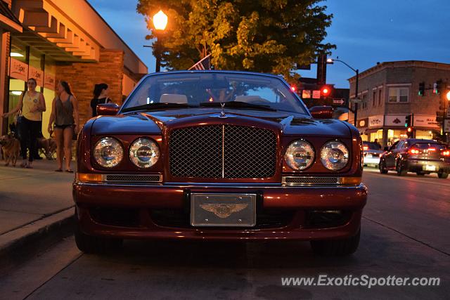 Bentley Azure spotted in Downers Grove, Illinois