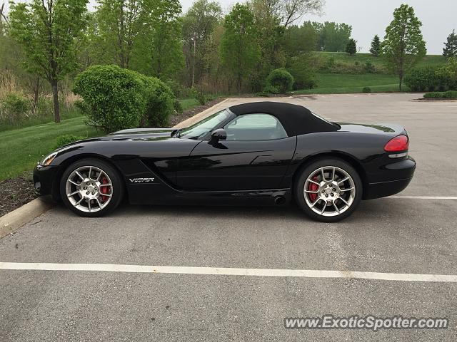Dodge Viper spotted in West Des Moines, Iowa