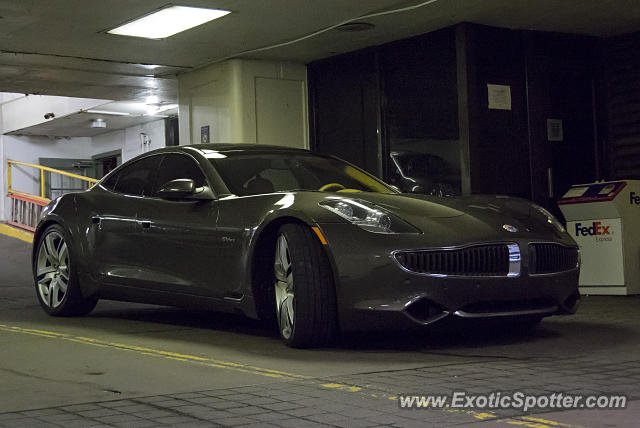 Fisker Karma spotted in Chicago, Illinois