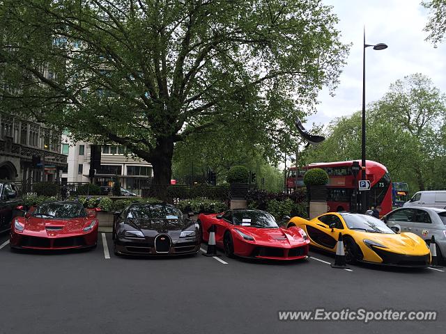Ferrari LaFerrari spotted in London, United Kingdom