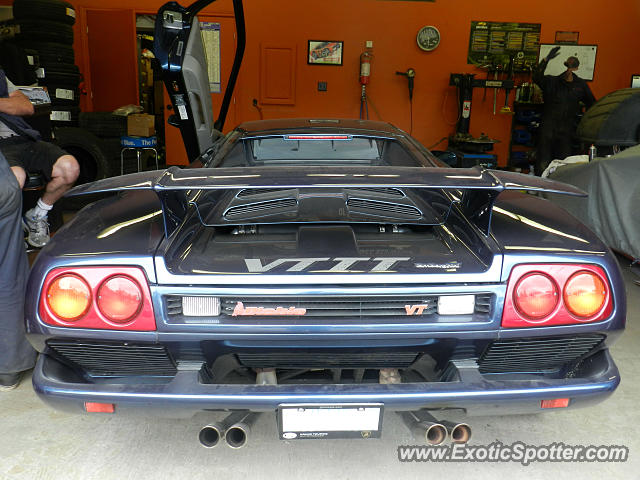 Lamborghini Diablo spotted in Guelph, Ontario, Canada