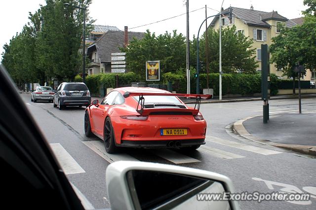 Porsche 911 GT3 spotted in Annecy, France