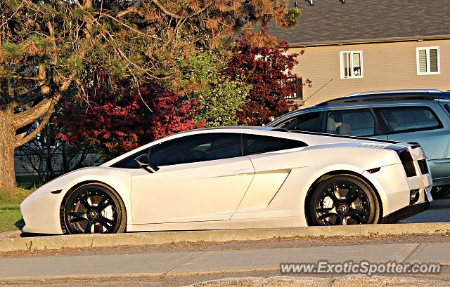 Lamborghini Gallardo spotted in Rockland, ON, Canada