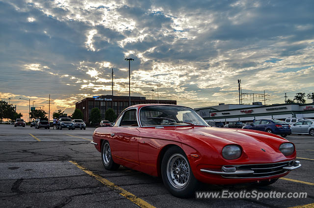 Lamborghini 400GT spotted in Beachwood, Ohio