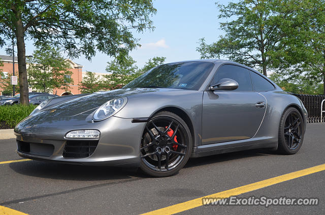 Porsche 911 spotted in Warrington, Pennsylvania