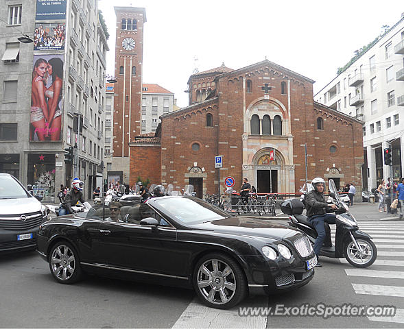Bentley Continental spotted in Milan, Italy