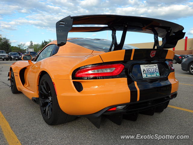Dodge Viper spotted in Winnipeg, Canada