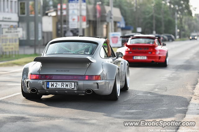 Porsche 911 spotted in Warsaw, Poland