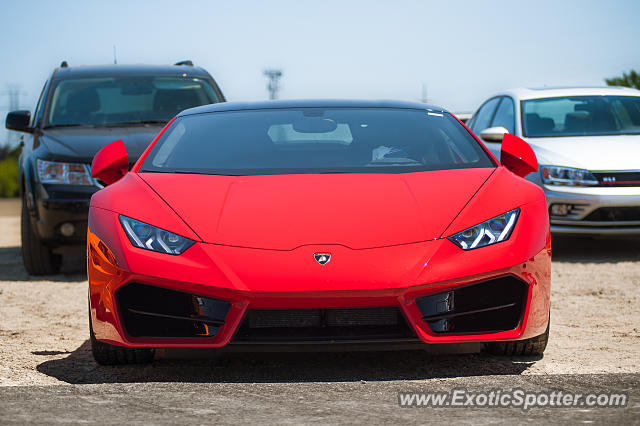 Lamborghini Huracan spotted in Pontiac, Michigan
