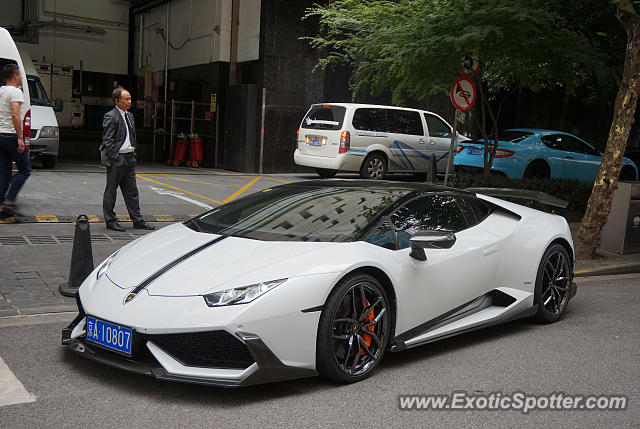 Lamborghini Huracan spotted in Shanghai, China