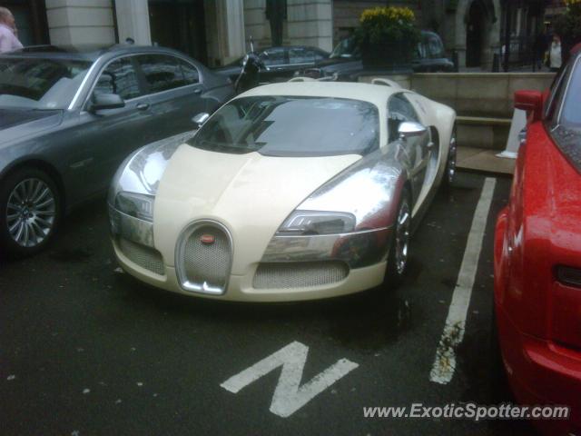 Bugatti Veyron spotted in London, United Kingdom