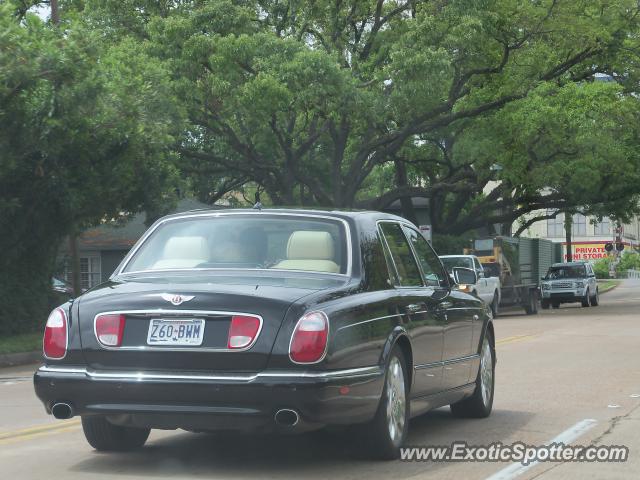 Bentley Arnage spotted in Houston , Texas