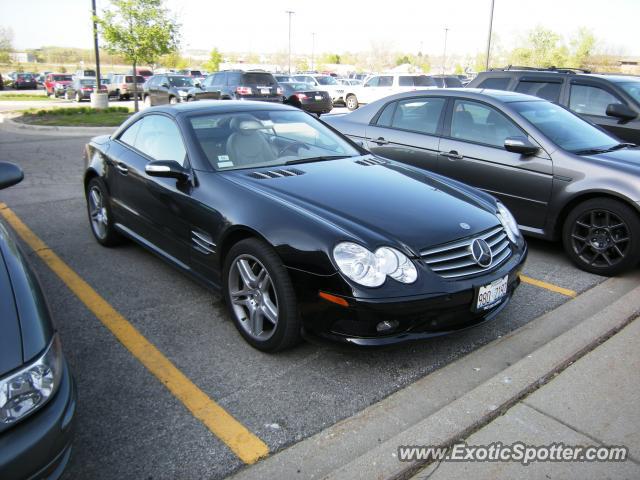 Mercedes SL600 spotted in Hoffman Estates, Illinois