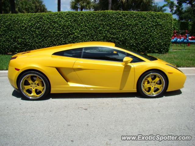 Lamborghini Gallardo spotted in Brooklyn, New York