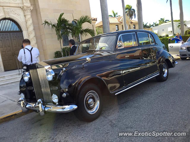 Rolls-Royce Silver Wraith spotted in Palm Beach, Florida
