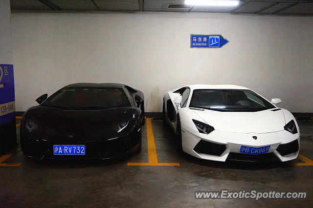 Lamborghini Aventador spotted in Shanghai, China