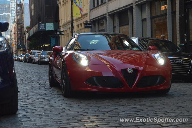 Alfa Romeo 4C spotted in Manhattan, New York
