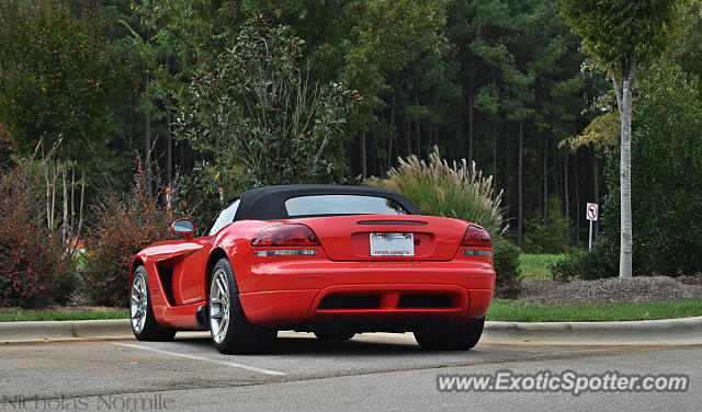 Dodge Viper spotted in Cary, North Carolina