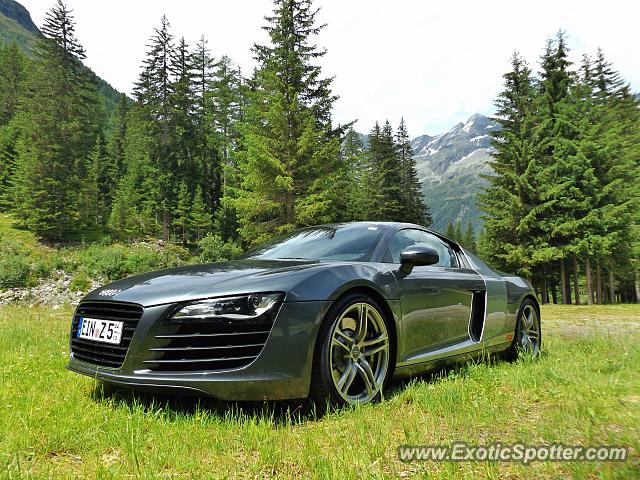 Audi R8 spotted in Rein In Taufers, Italy