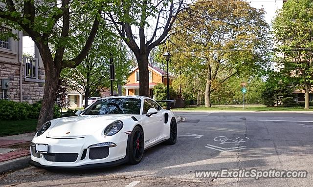Porsche 911 GT3 spotted in Burlington, ON, Canada