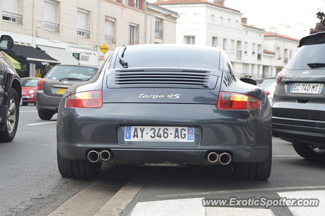 Porsche 911 spotted in Royan, France