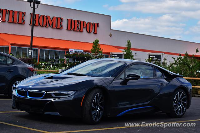 BMW I8 spotted in Oak Brook, Illinois