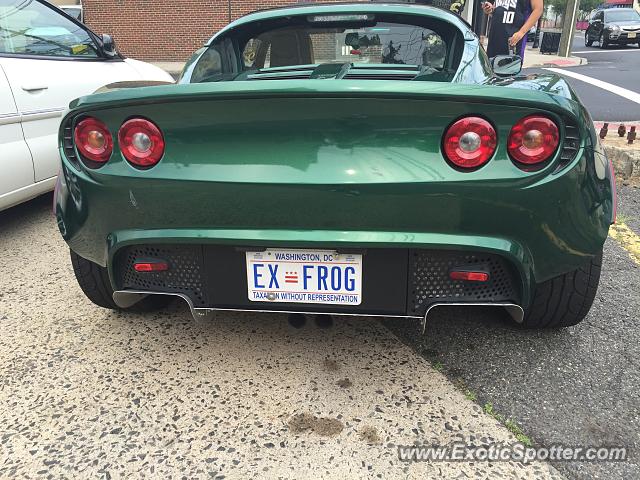 Lotus Elise spotted in New Milford, New Jersey