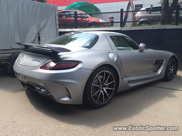 Mercedes SLS AMG spotted in Moscow, Russia