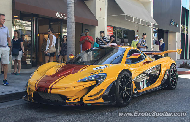 Mclaren P1 spotted in Beverly Hills, California