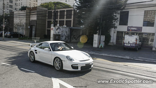 Porsche 911 GT2 spotted in São Paulo, Brazil