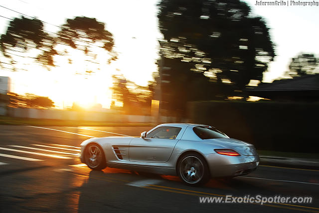 Mercedes SLS AMG spotted in Curitiba, Brazil