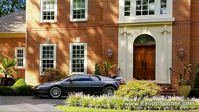 Lotus Esprit spotted in New Albany, Ohio