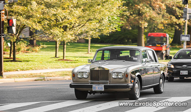 Rolls-Royce Silver Seraph spotted in Arlington, Virginia