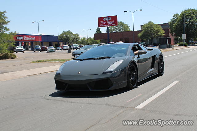 Lamborghini Gallardo spotted in Denver, Colorado