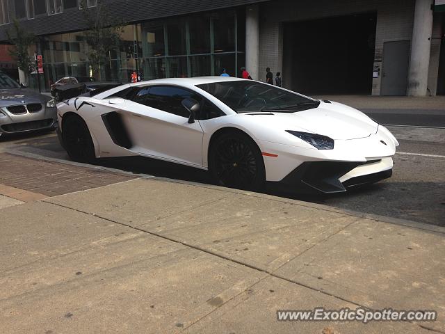 Lamborghini Aventador spotted in Cincinnati, Ohio