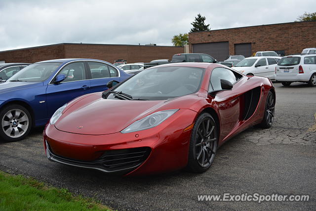 Mclaren MP4-12C spotted in Lake Forest, Illinois