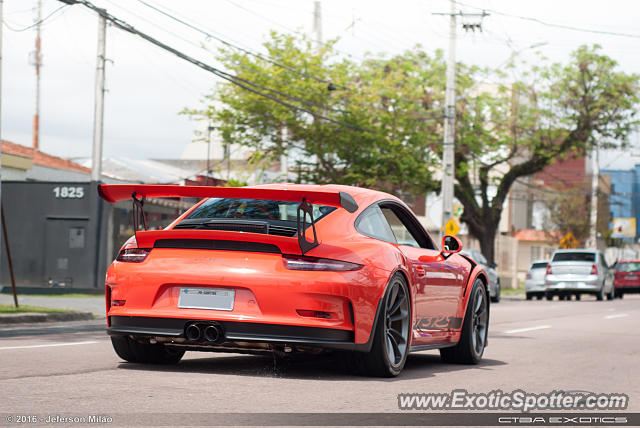 Porsche 911 GT3 spotted in Curitiba, Brazil